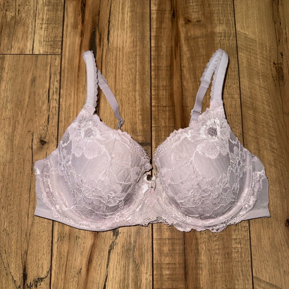 Lace Victoria’s Secret bra